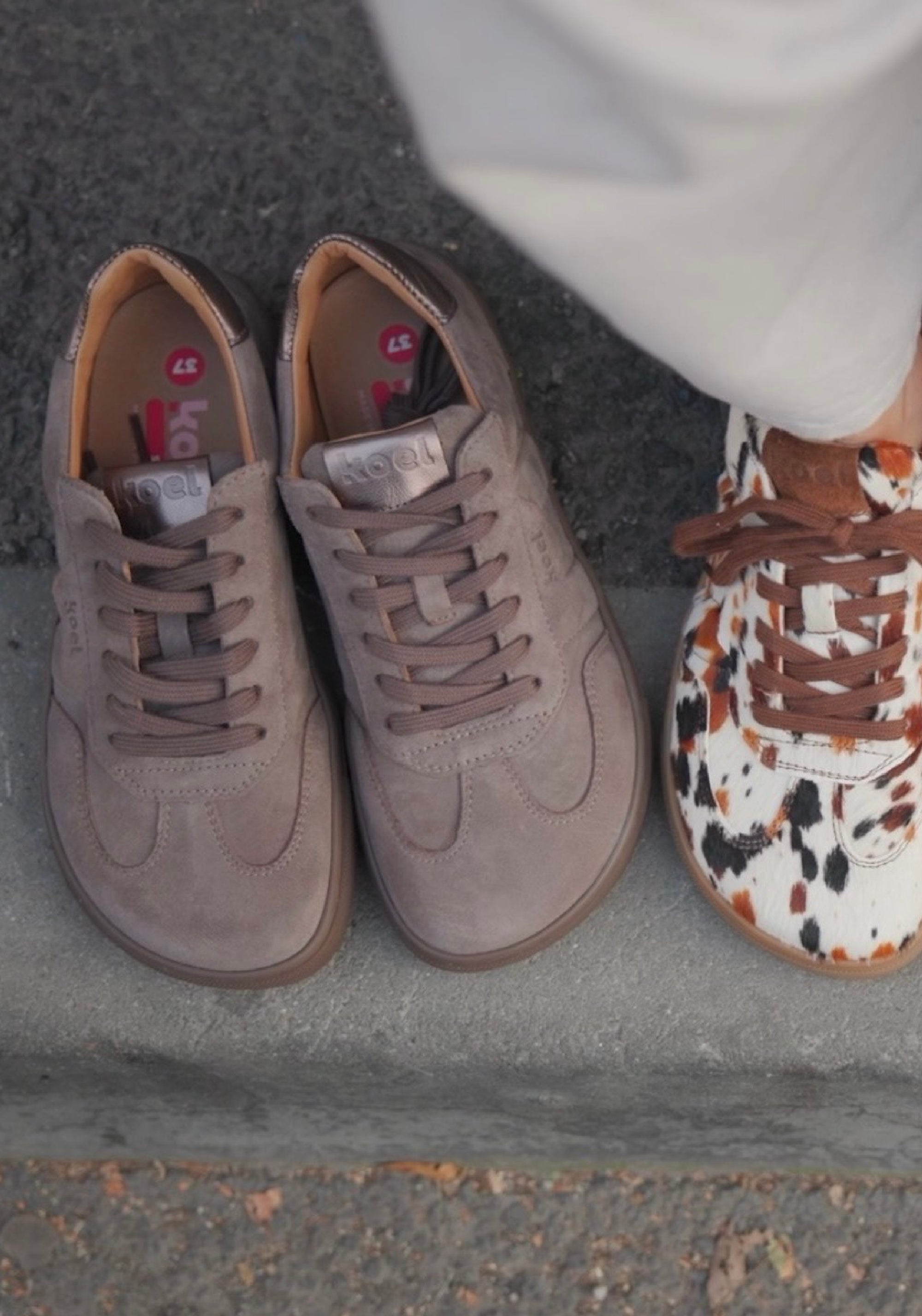 Sneakers Barefoot din piele întoarsă - Helena Dark Taupe