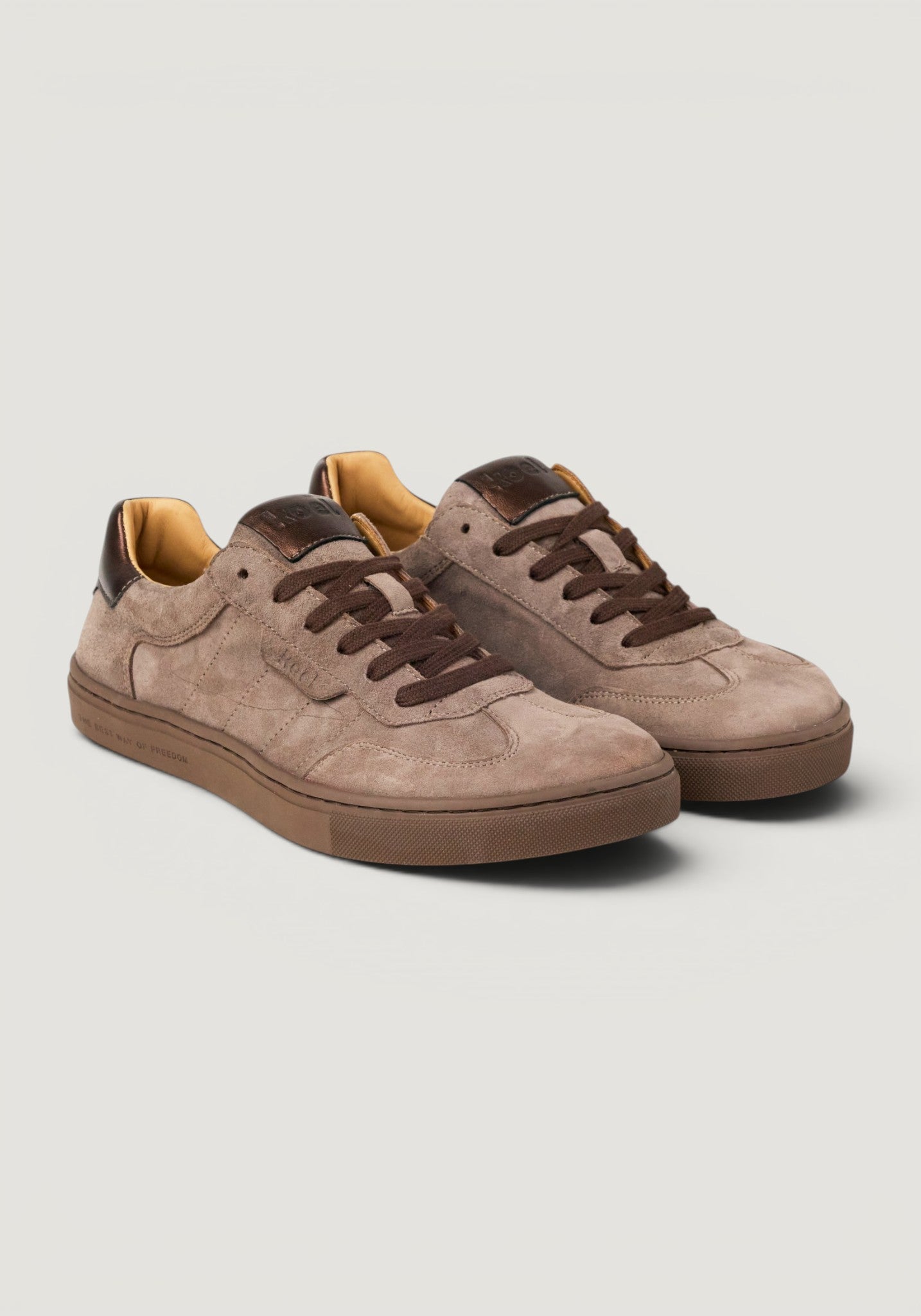 Sneakers Barefoot din piele întoarsă - Helena Dark Taupe
