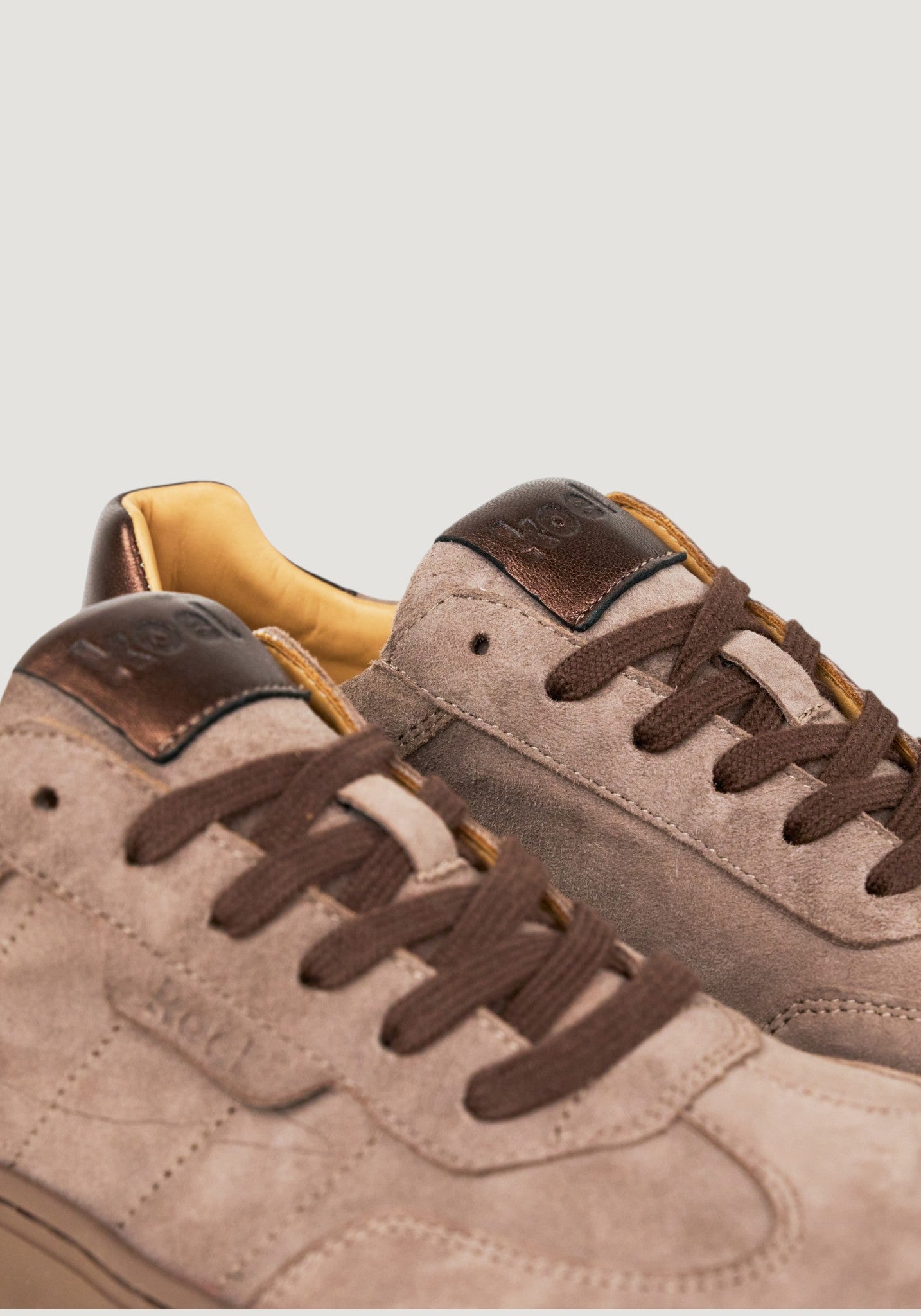 Sneakers Barefoot din piele întoarsă - Helena Dark Taupe