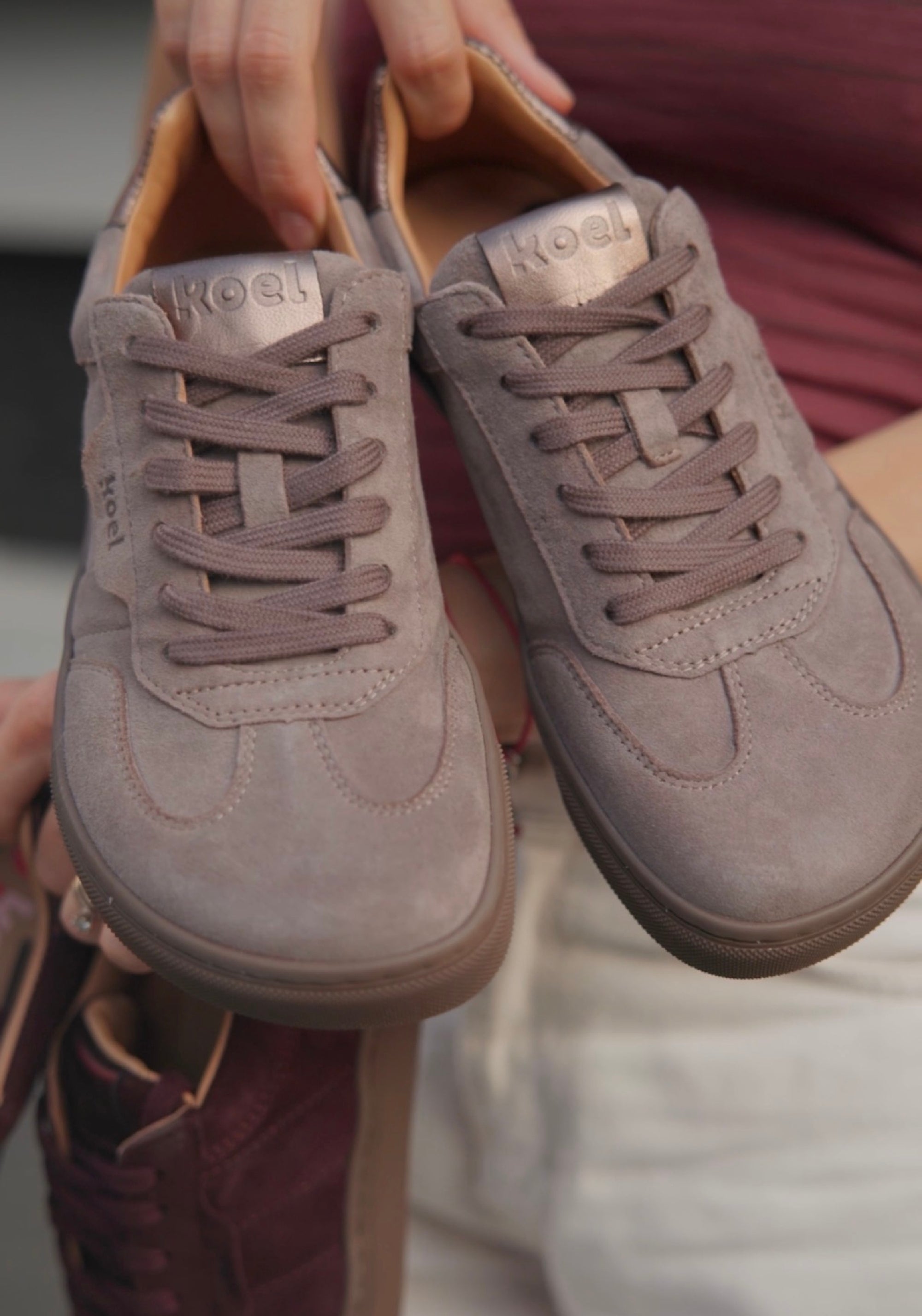Sneakers Barefoot din piele întoarsă - Helena Dark Taupe