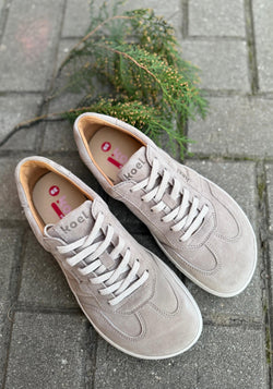 Sneakers Barefoot din piele întoarsă - Helena Taupe