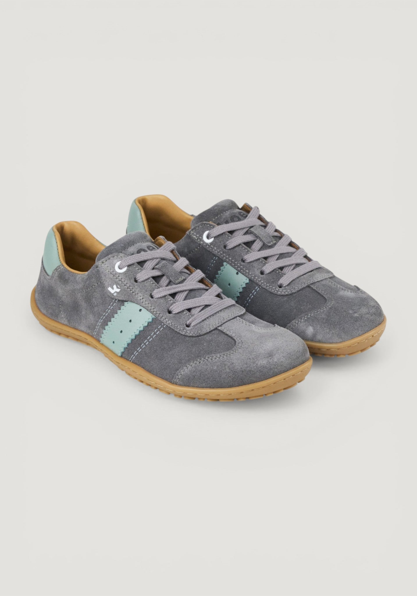 Sneakers Barefoot din piele întoarsă - Ila Grey