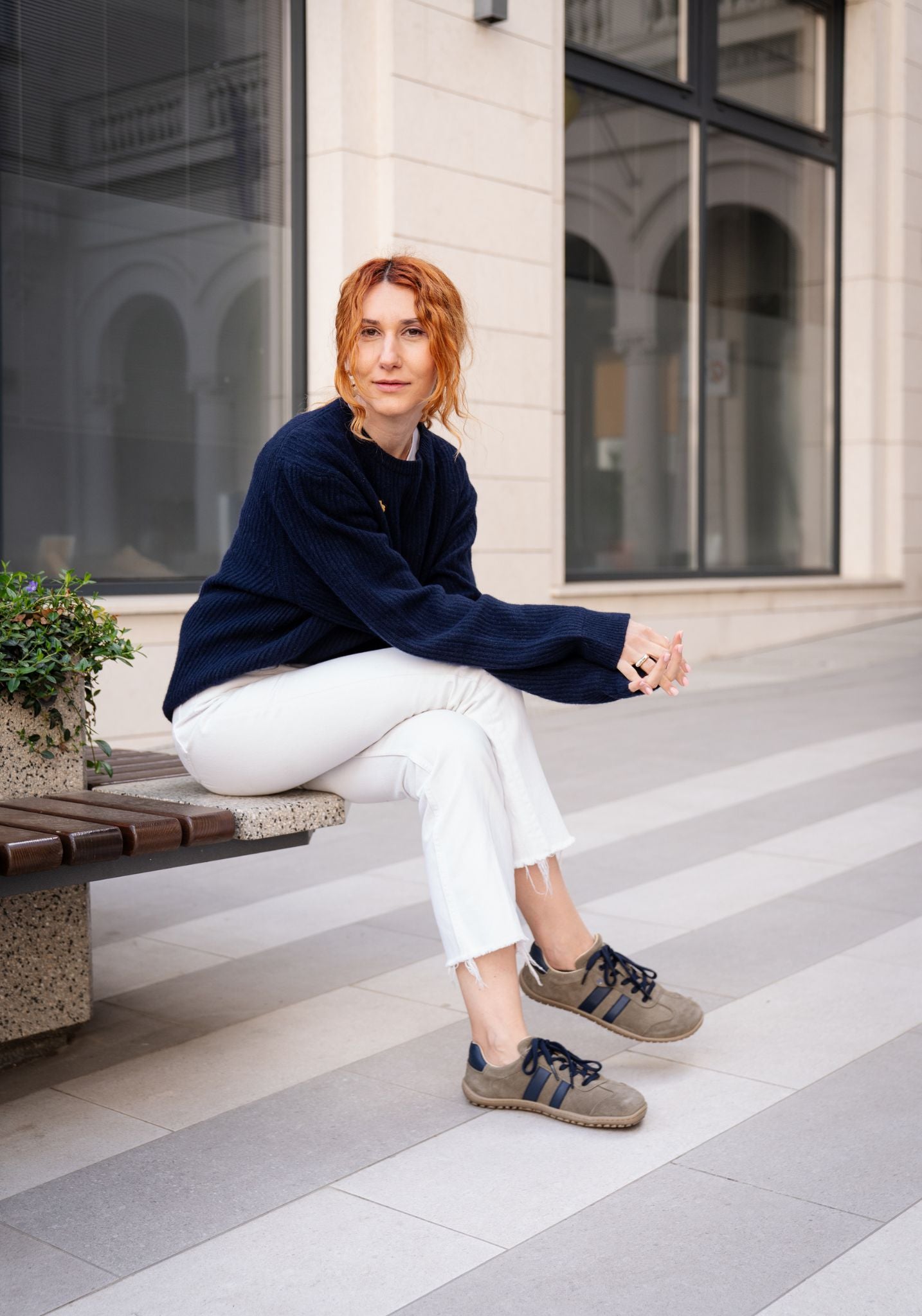 Sneakers Barefoot din piele întoarsă - Ila New Olive