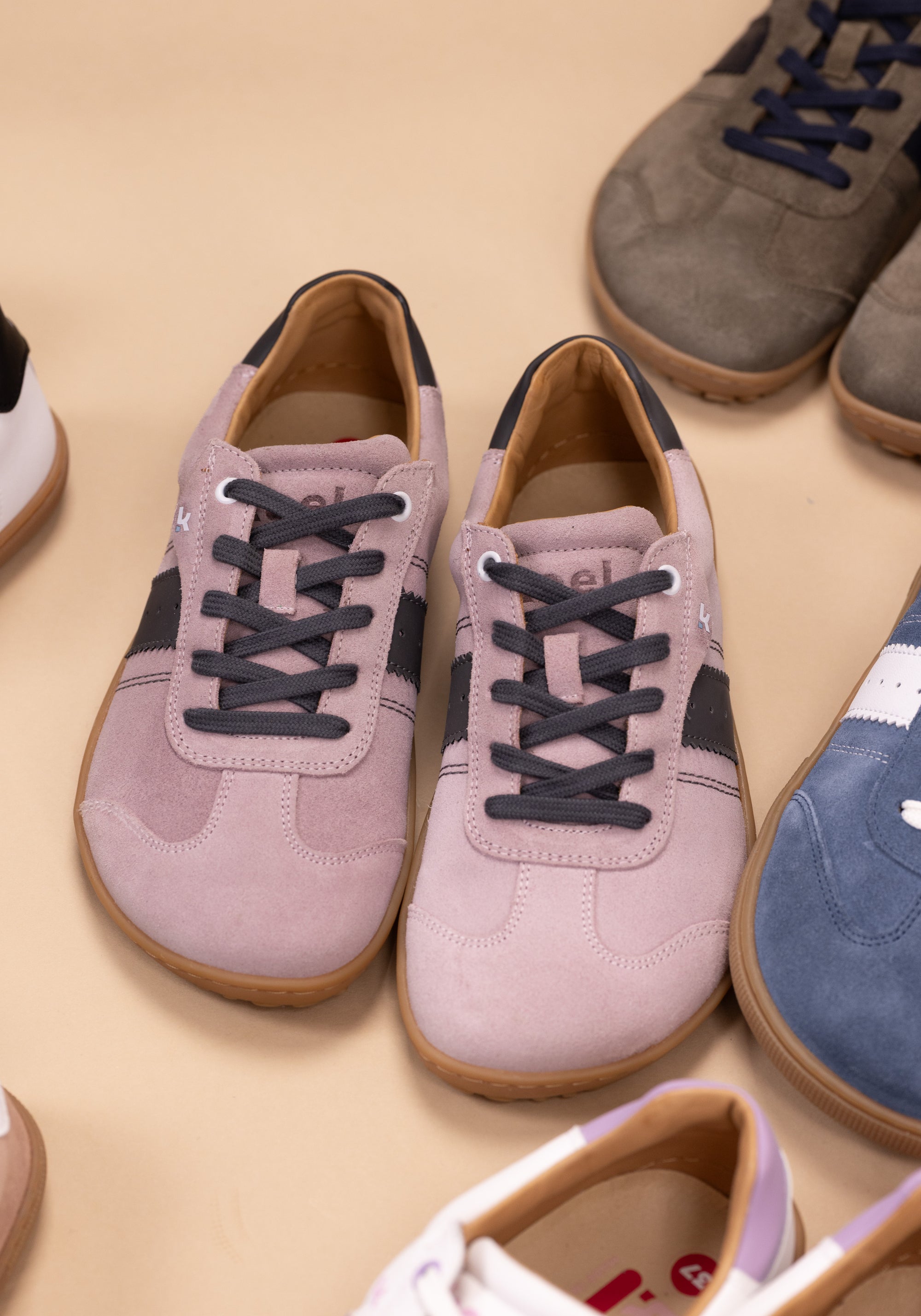 Sneakers Barefoot din piele întoarsă - Ila New Pink