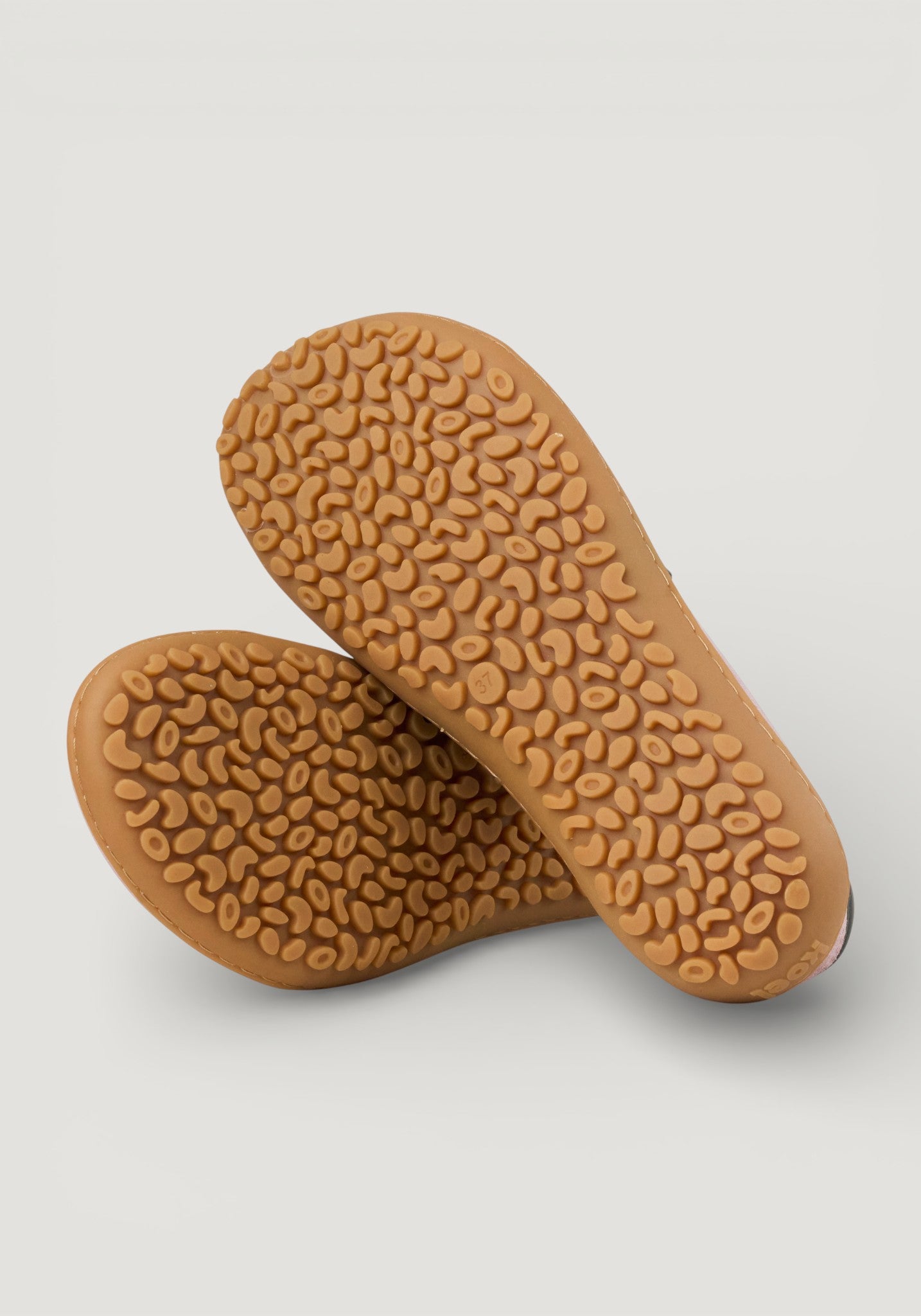 Sneakers Barefoot din piele întoarsă - Ila New Pink