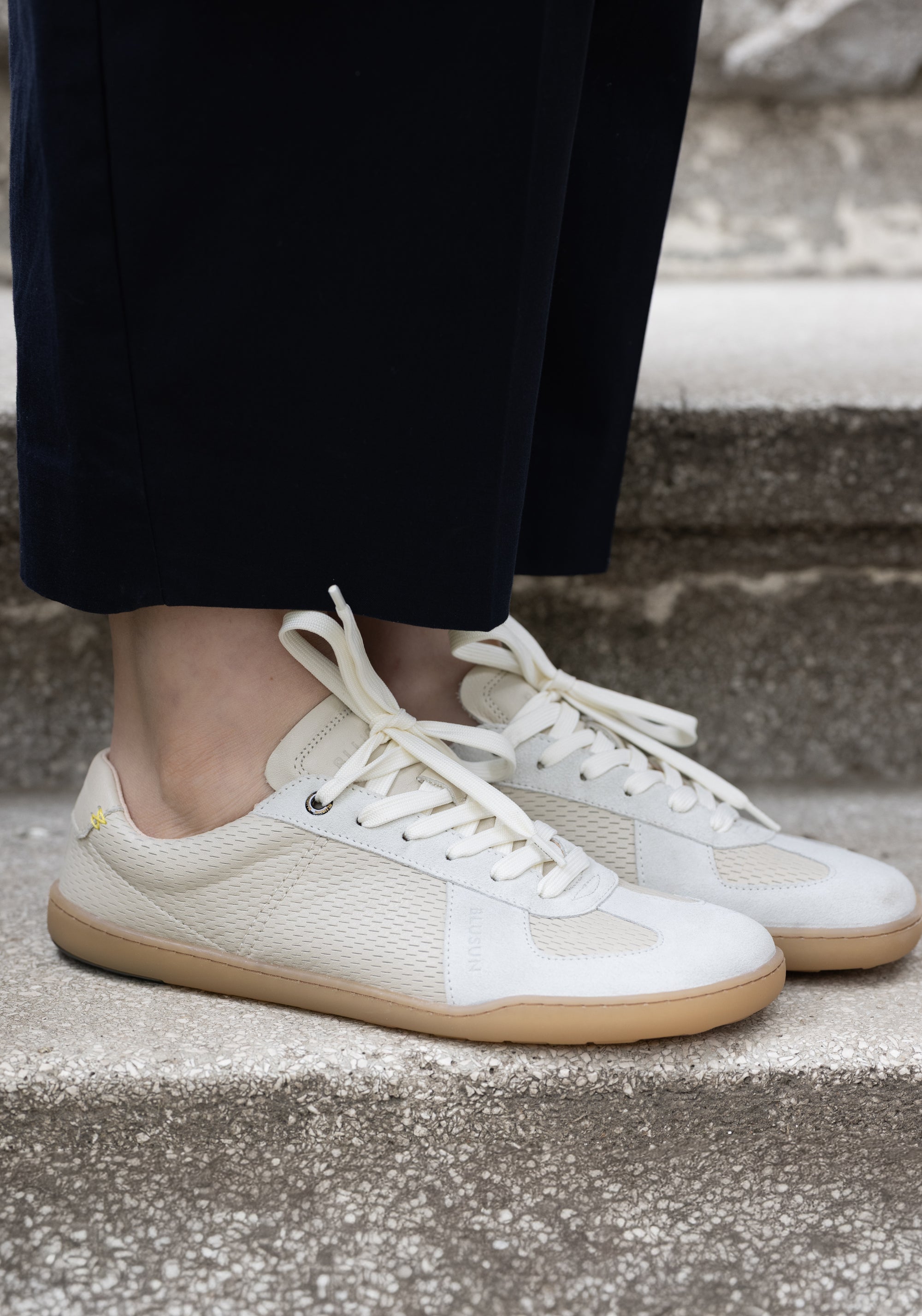 Sneakers Barefoot din piele - Off White