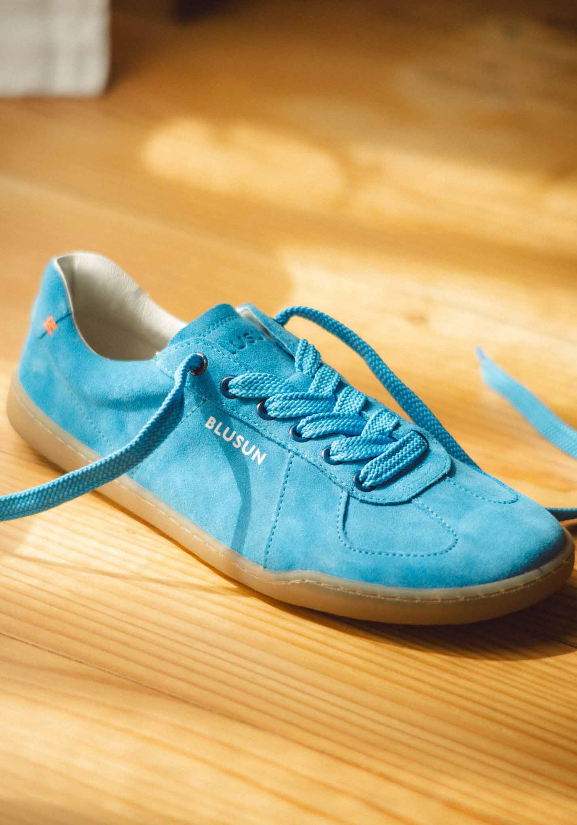 Sneakers Barefoot femei din piele - Sky Blue