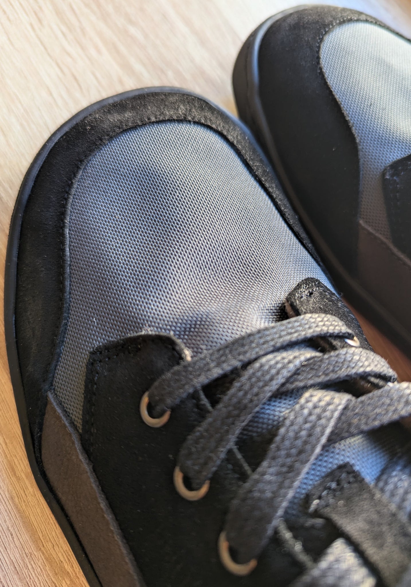 Sneakers Barefoot îmblăniți - Revived Black