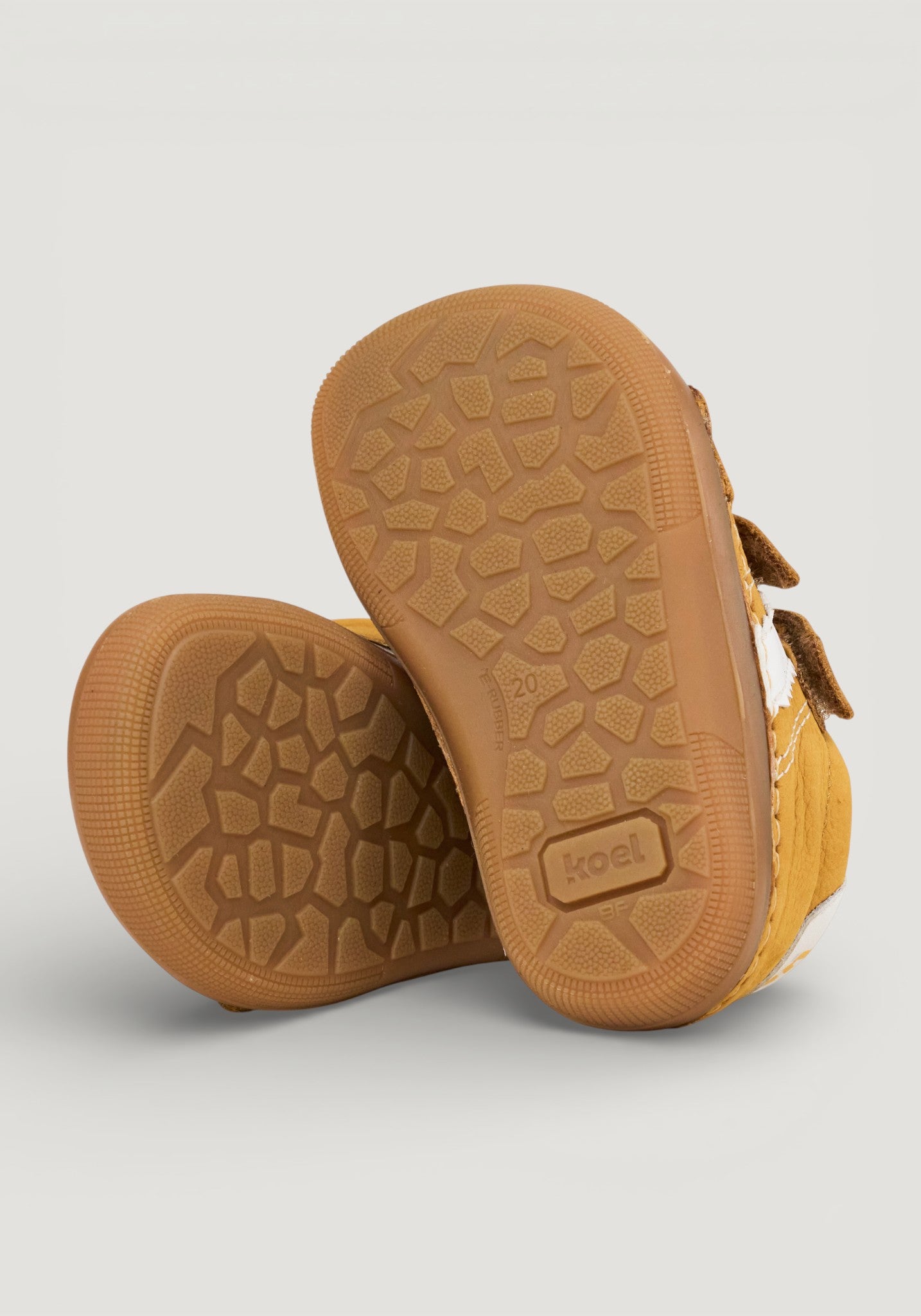 Sneakers Barefoot Wide din piele - Archie New Cognac