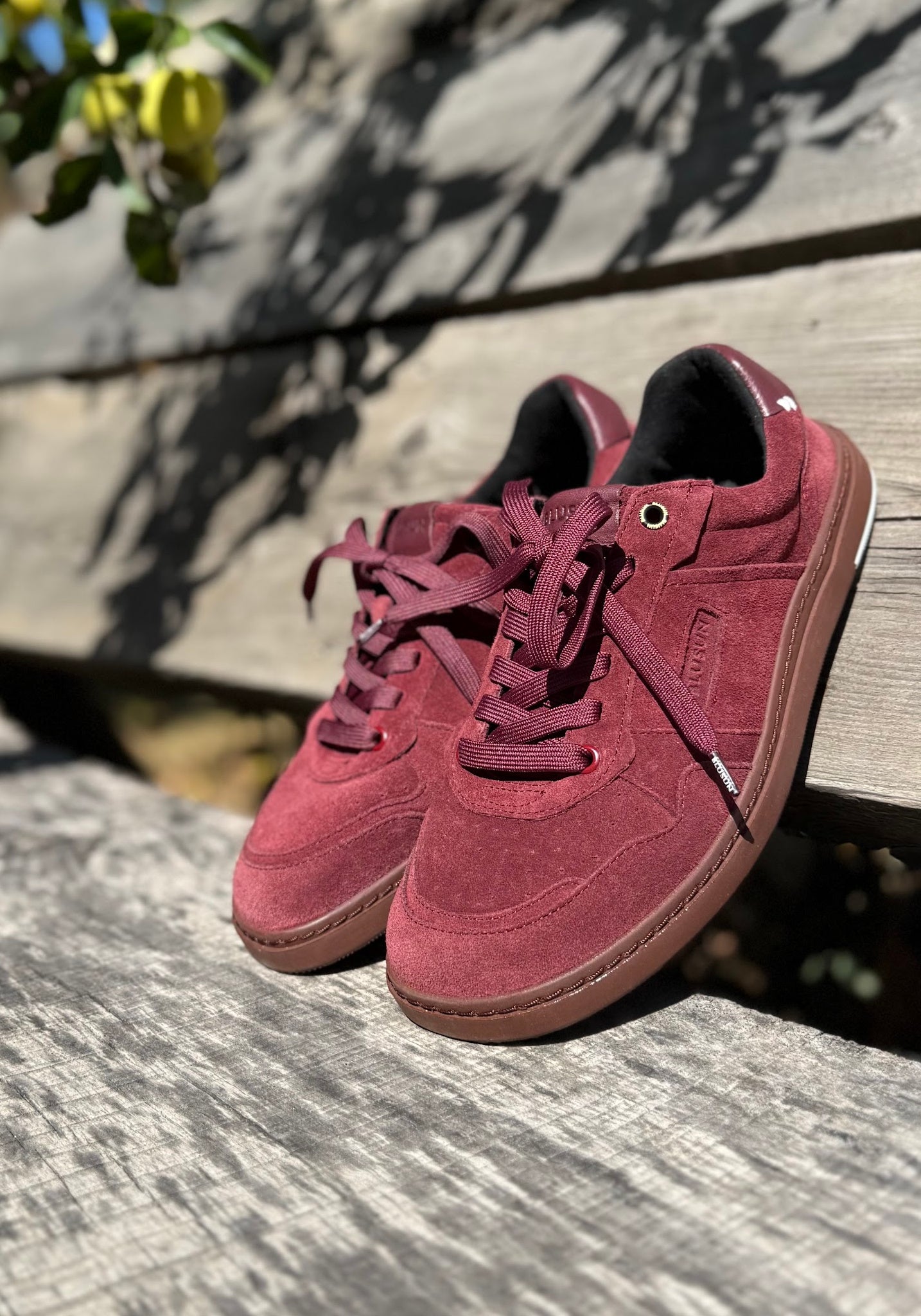 Sneakers Barefoot Wide din piele întoarsă - Berry