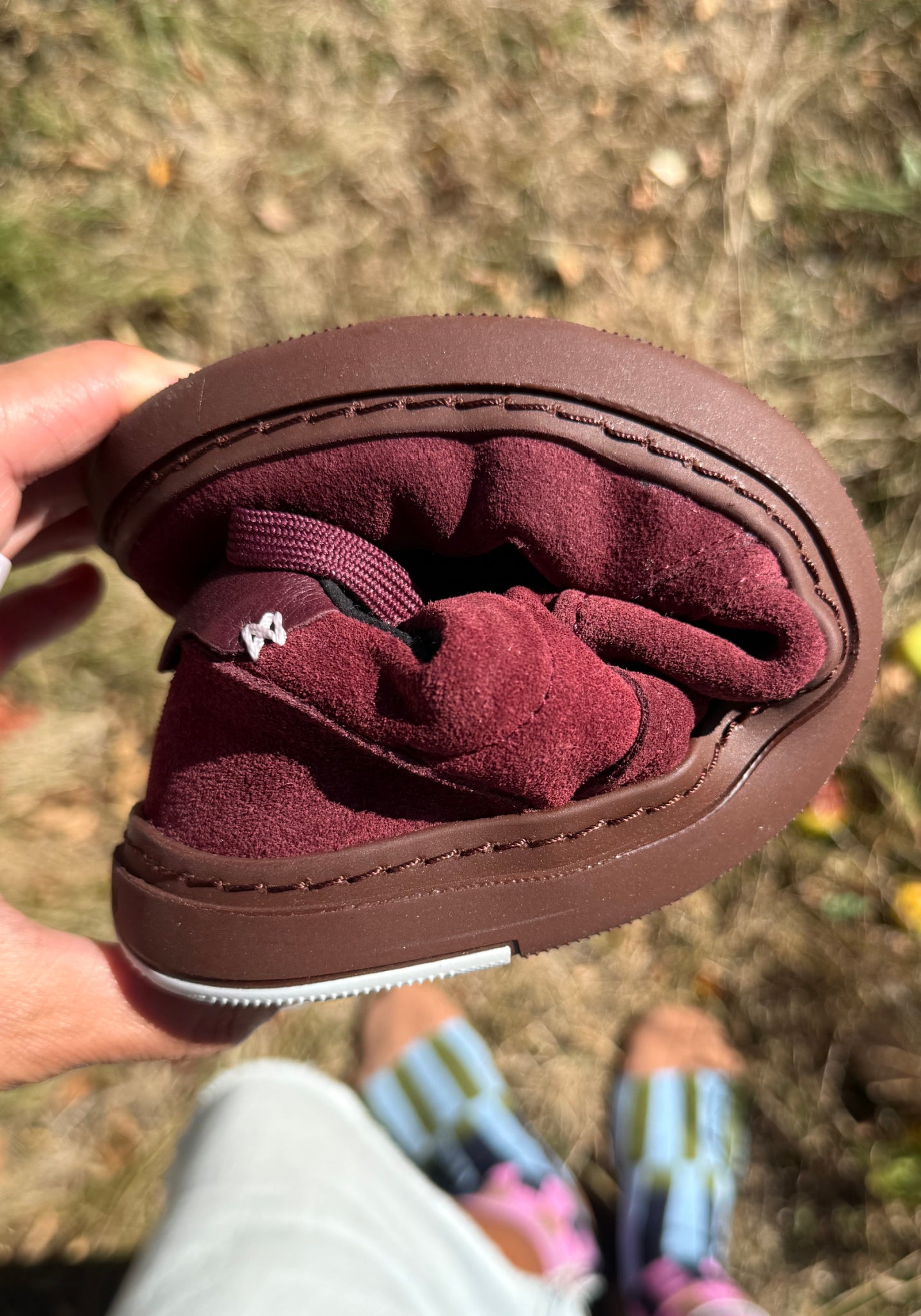 Sneakers Barefoot Wide din piele întoarsă - Berry