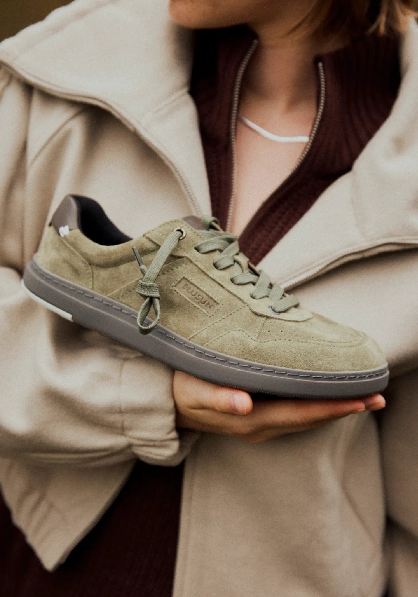 Sneakers Barefoot Wide din piele întoarsă - Dark Green