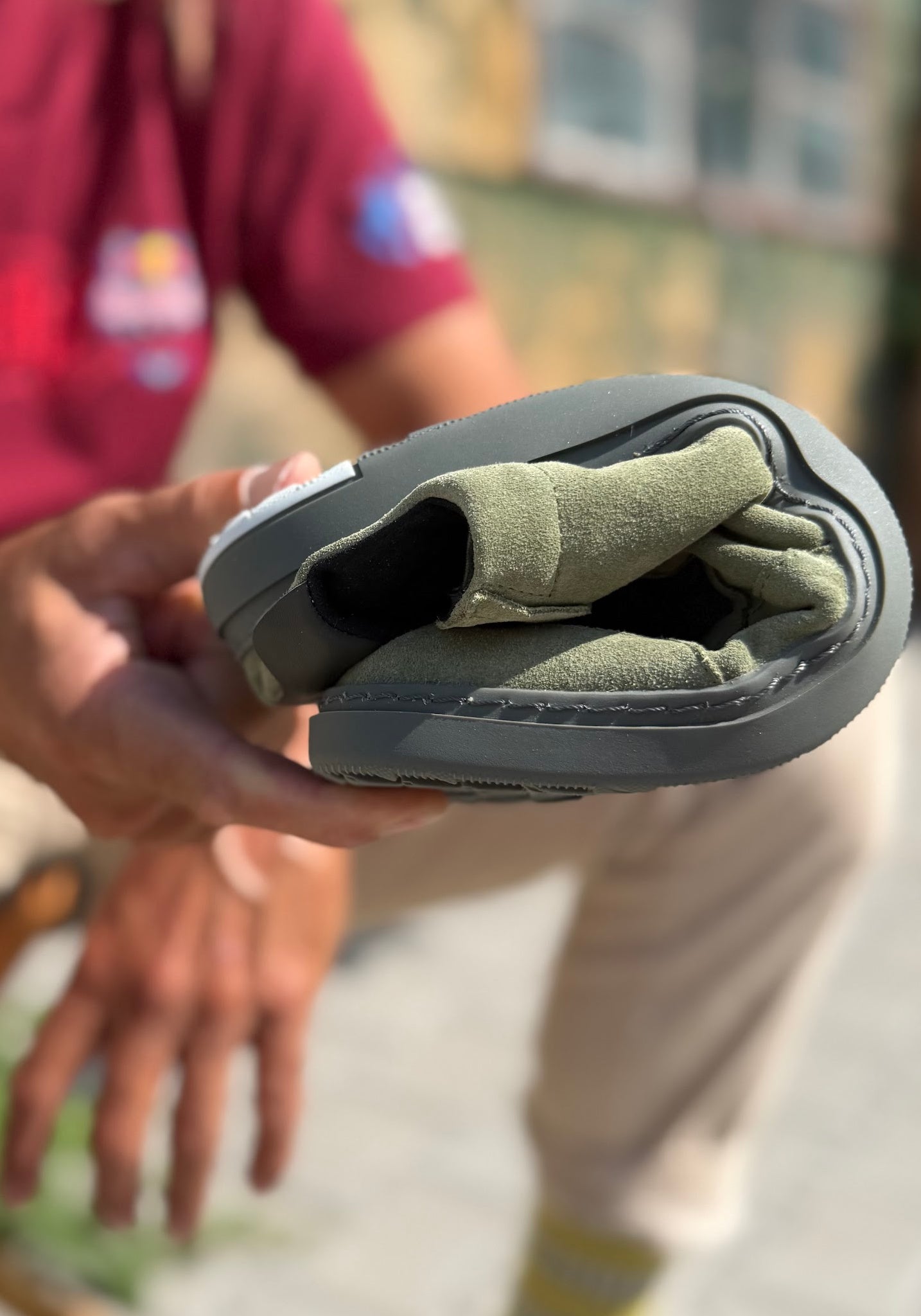 Sneakers Barefoot Wide din piele întoarsă - Dark Green