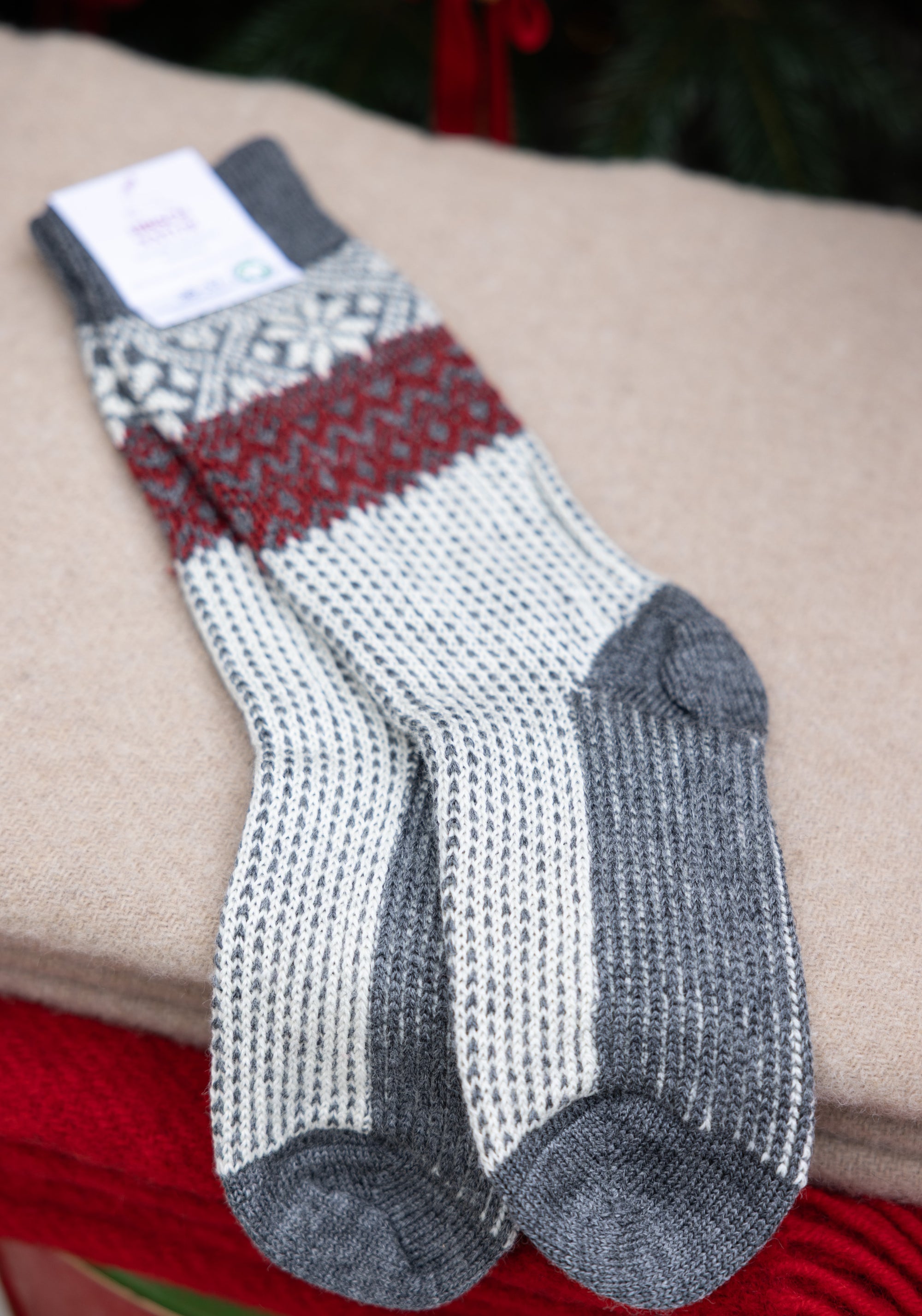 Șosete adulți groase din lână - Snowfall Poppy Red