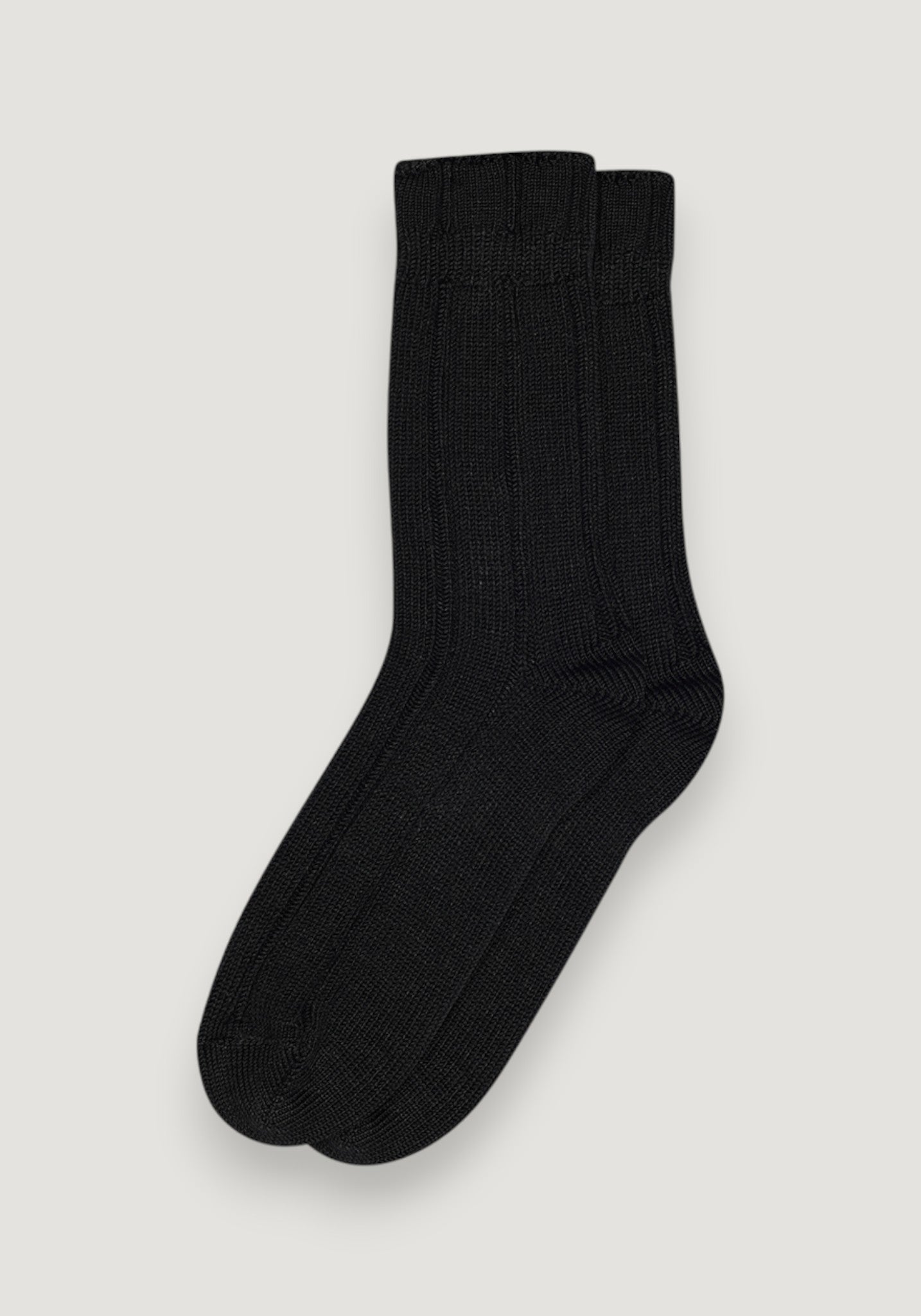 Șosete chunky din lână merinos și bambus - Be Black 37-39