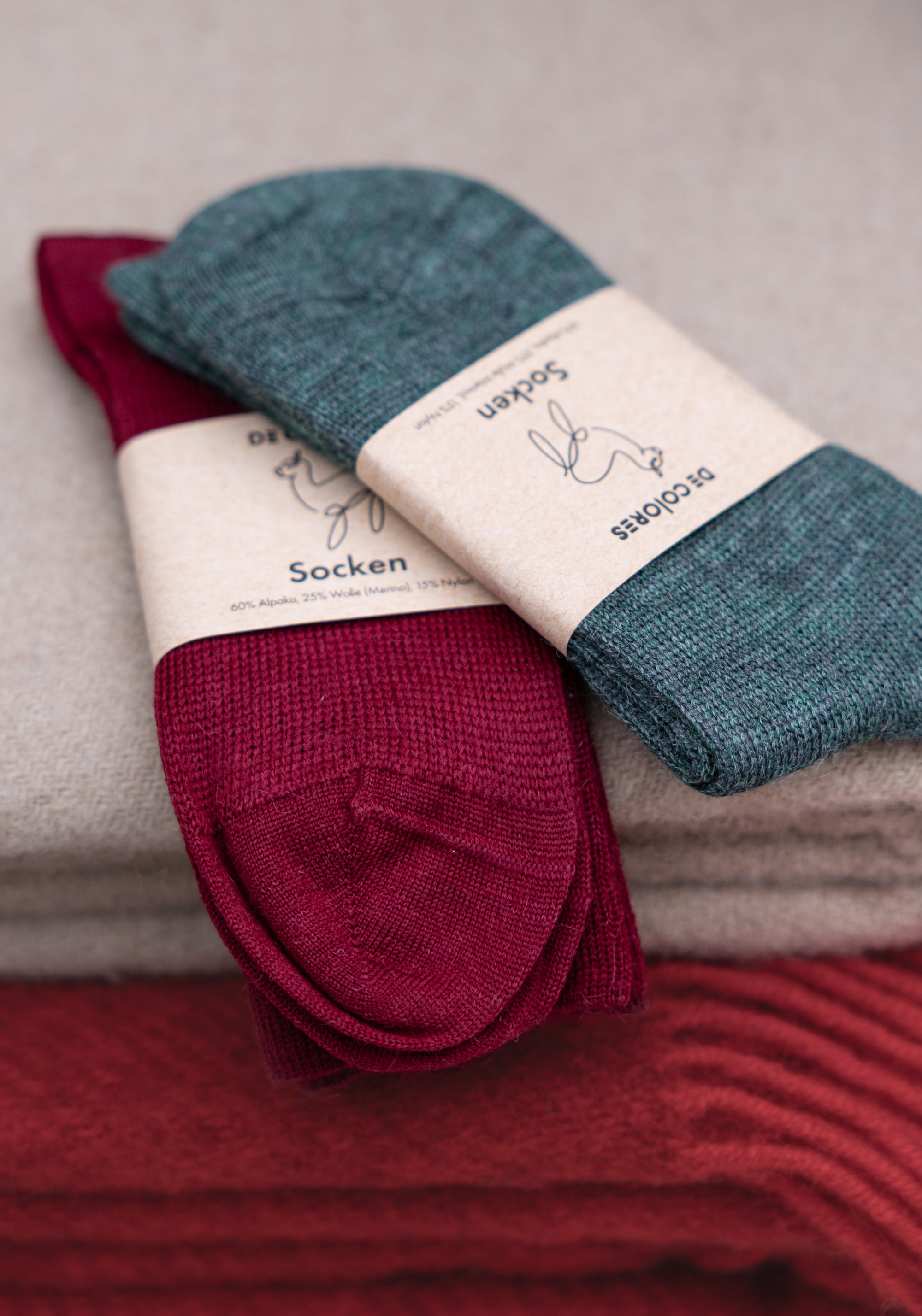 Șosete extrafine femei baby alpaca - Cherry Red