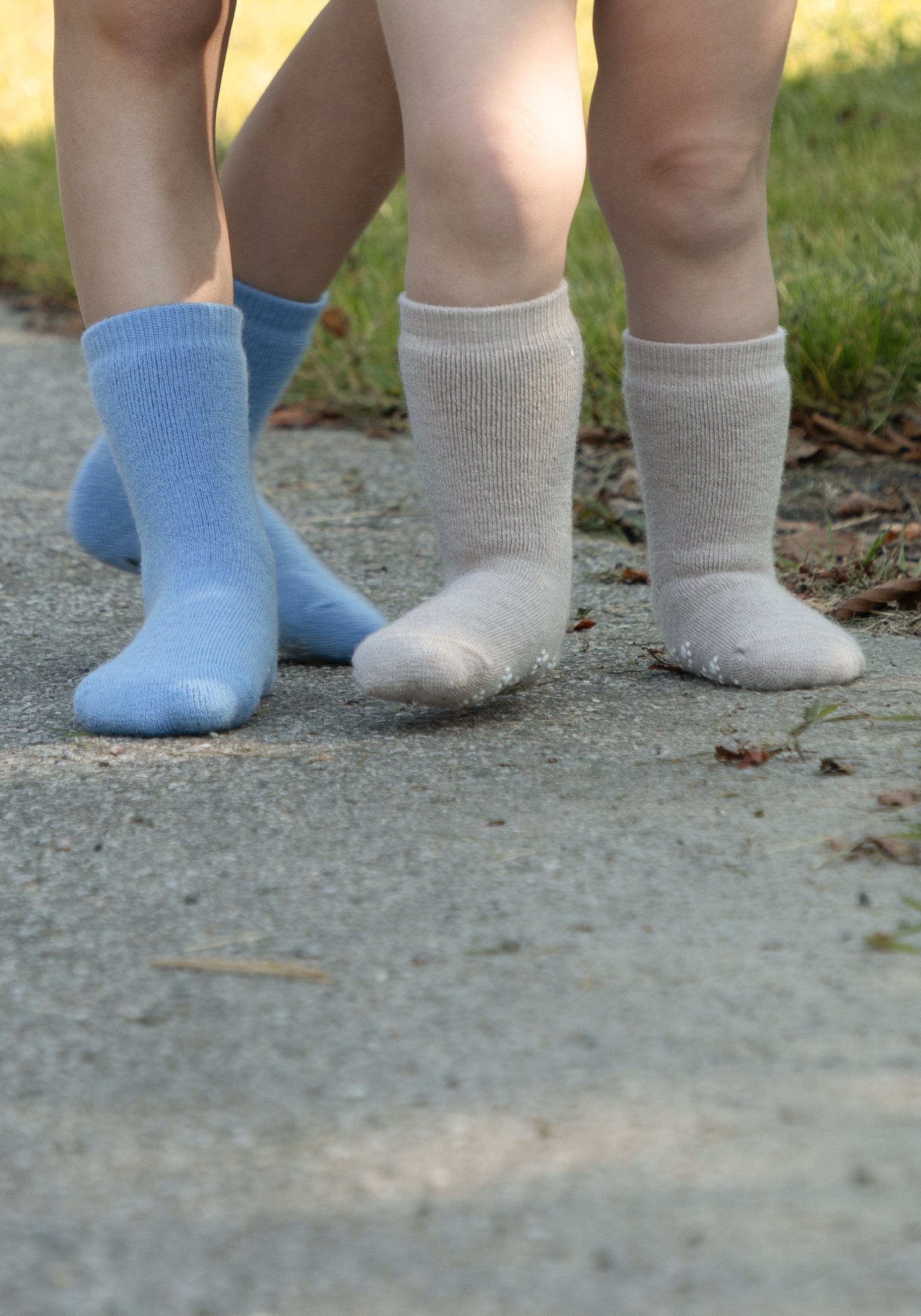 Șosete plușate cu stopper anti-alunecare din lână merinos - Beige Melange