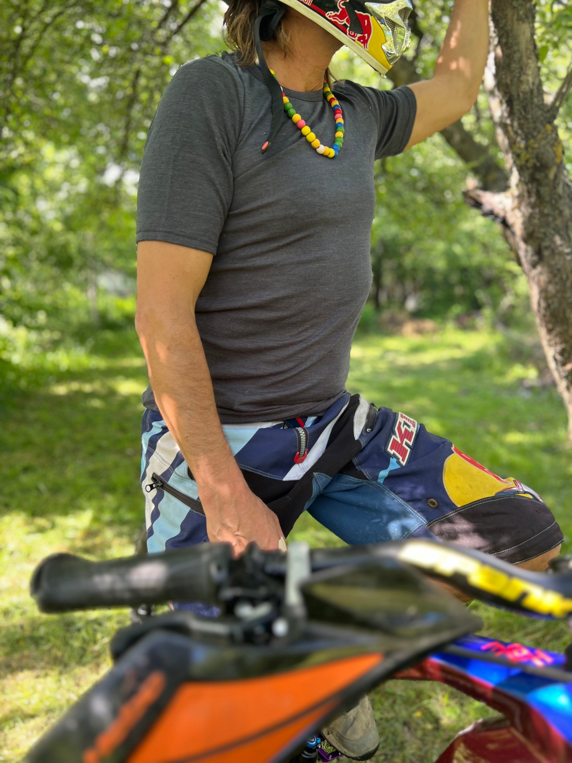 Tricou din lână merinos și mătase - Kenn Dark Grey