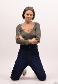 Bluză femei din lână merinos și mătase - Kate Dusty Olive Joha Woman HipHip.ro