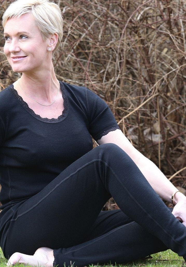 Colanți femei din lână merinos - Cecilie Black Joha Woman HipHip.ro