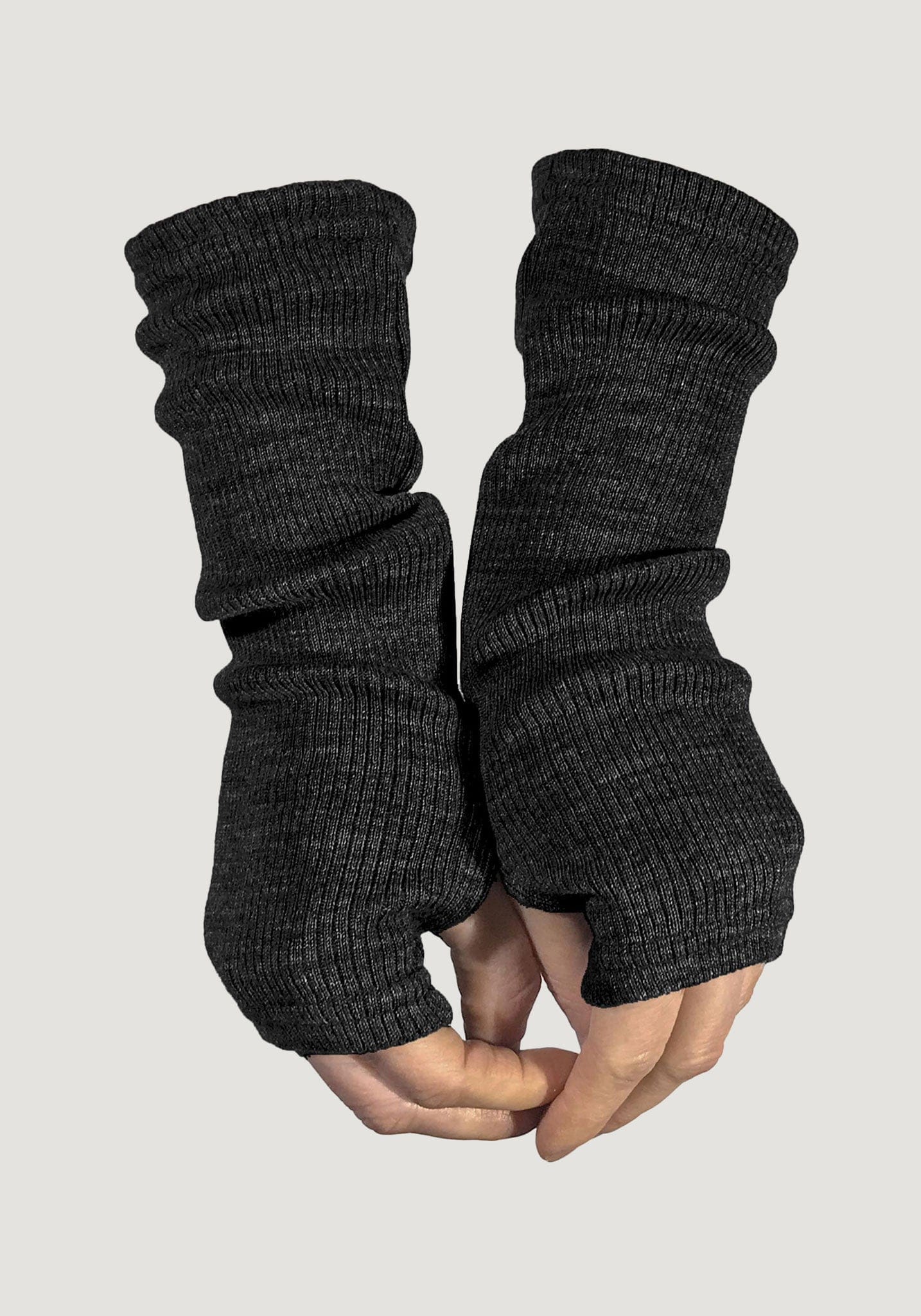 Manșete din lână merinos - Foggy Black