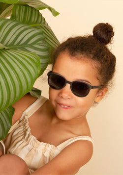 Ochelari de soare 1-4 ani - Wazz Black Ki ET LA HipHip.ro