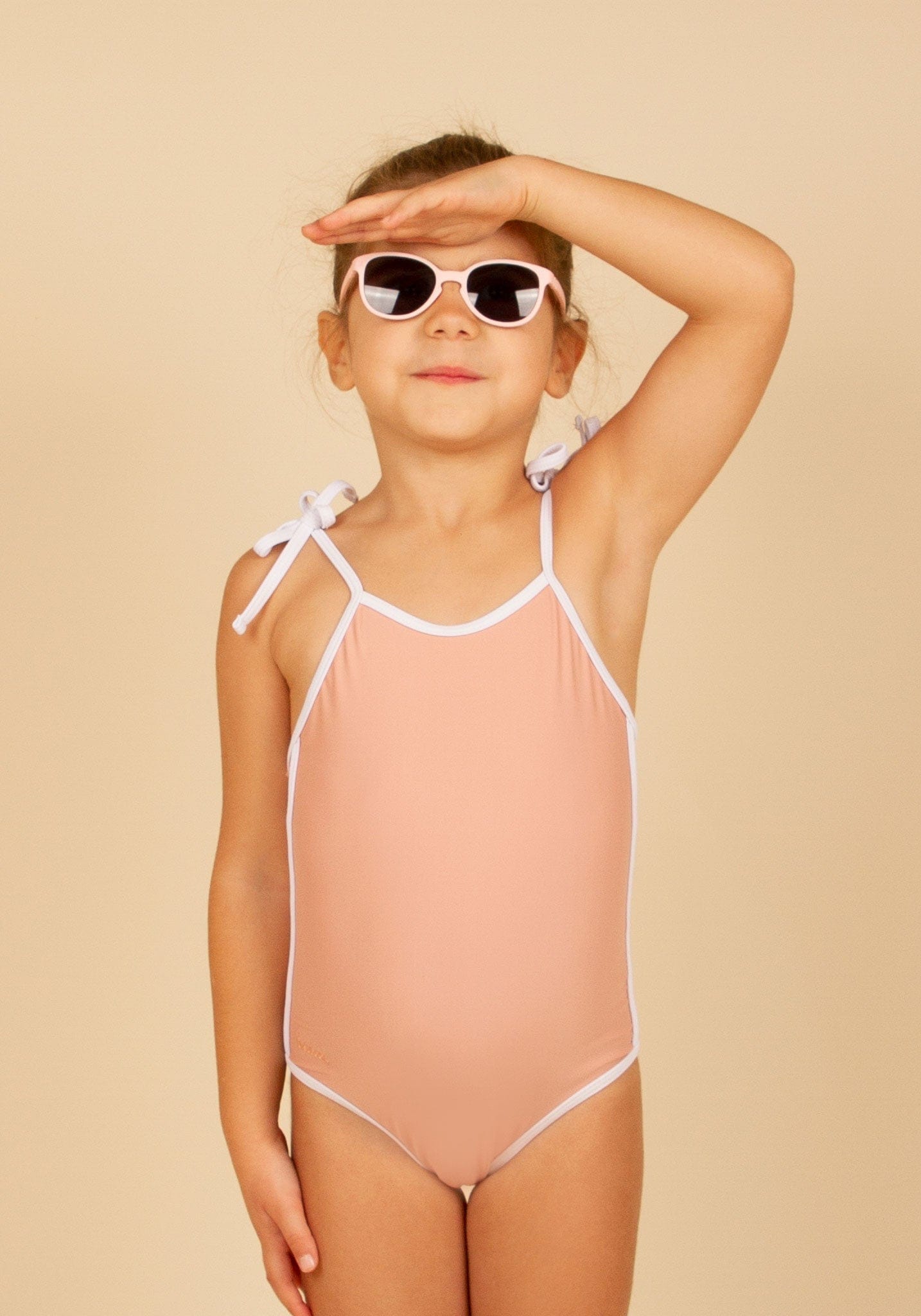 Ochelari de soare 1-4 ani - Wazz Blush Ki ET LA HipHip.ro