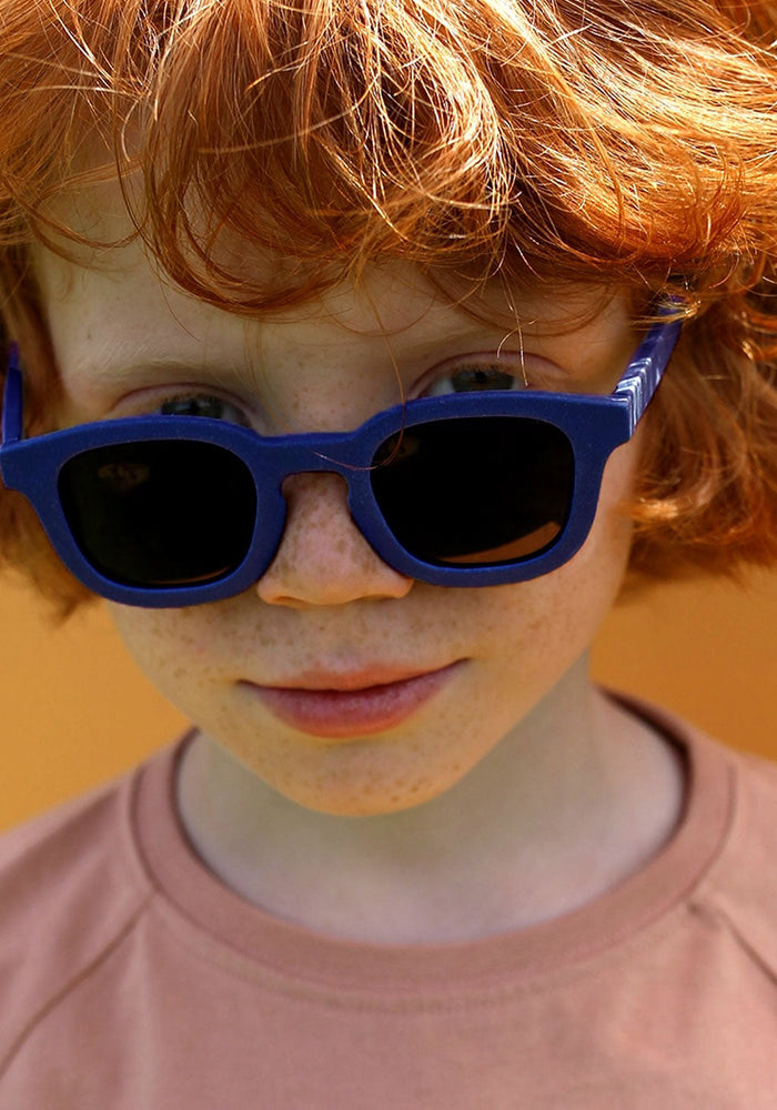 Ochelari de soare 4-8 ani - Square Navy Cream HipHip.ro