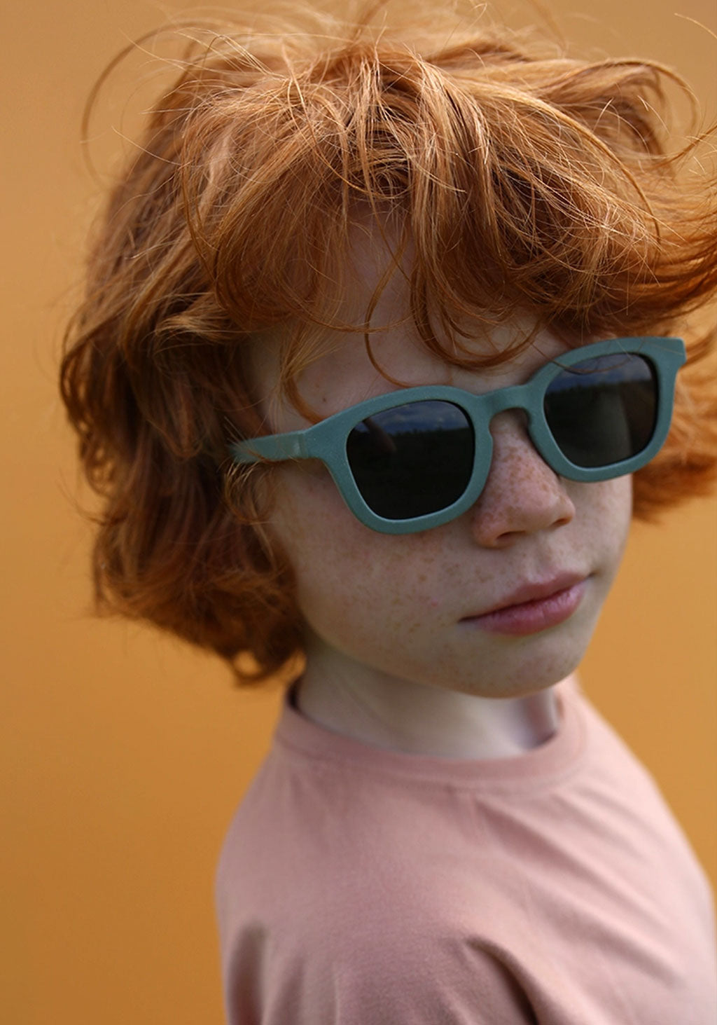 Ochelari de soare 4-8 ani - Square Sage Cream HipHip.ro