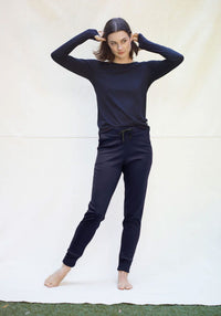 Pantaloni femei din lână merinos super fină - 24/7 Midnight Smalls HipHip.ro