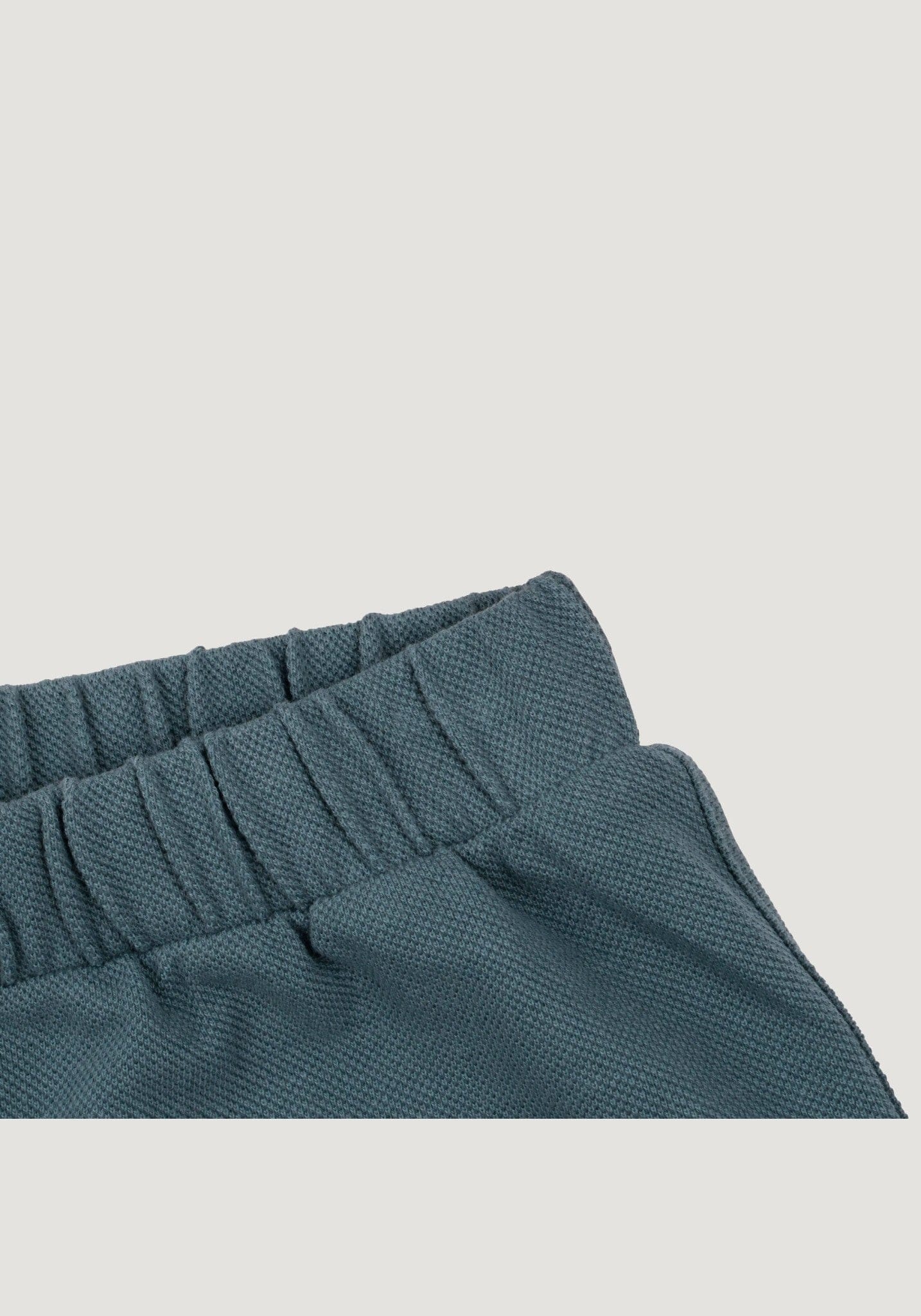 Pantaloni scurți bumbac - Elspa Deep Ocean Minimalisma HipHip.ro