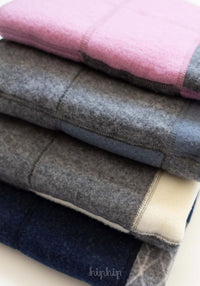 Pătură fleece bebeluși din lână merinos - Use It All Boy Joha HipHip.ro