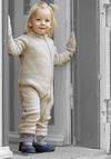 Overall fleece cu mănuși și botoși din lână merinos - Melange Offwhite Mikk-line HipHip.ro