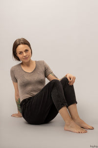 Tricou femei din lână merinos și mătase - Sara Sesame Melange Joha Woman HipHip.ro
